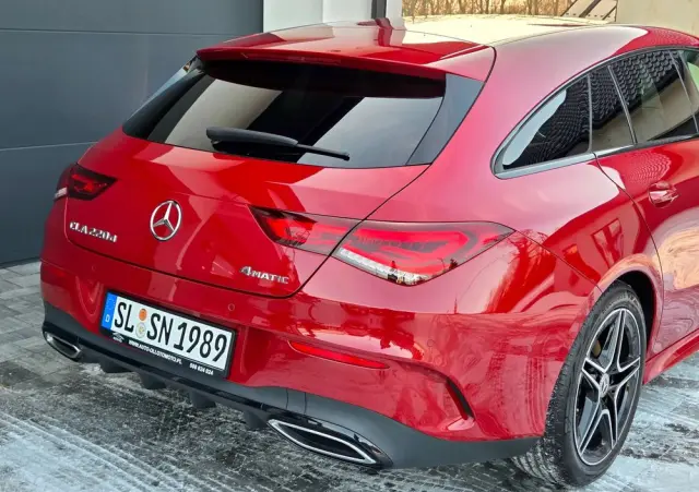 MERCEDES-BENZ CLA 220 d 4-Matic AMG Line 8G-DCT