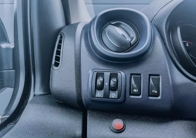 OPEL Vivaro L1H1 Edition 