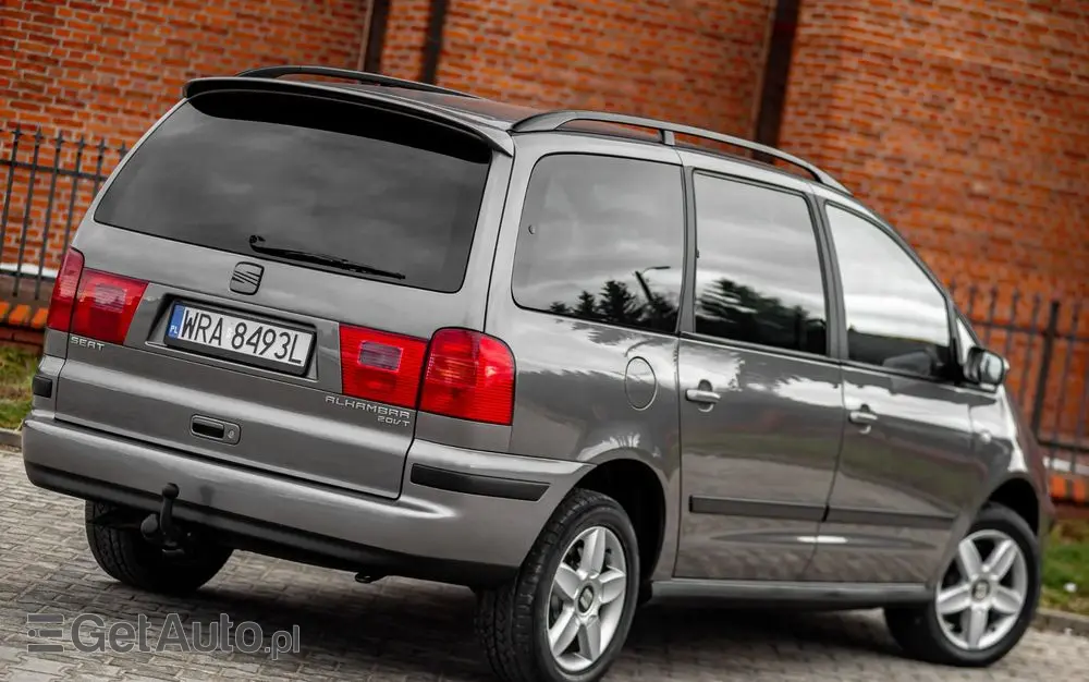 SEAT Alhambra 1.8 20V Turbo Sport