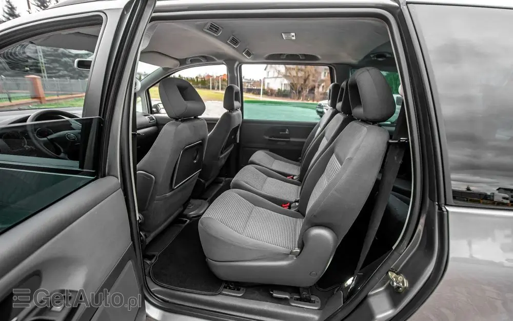 SEAT Alhambra 1.8 20V Turbo Sport