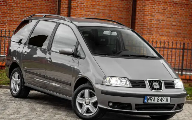SEAT Alhambra 1.8 20V Turbo Sport