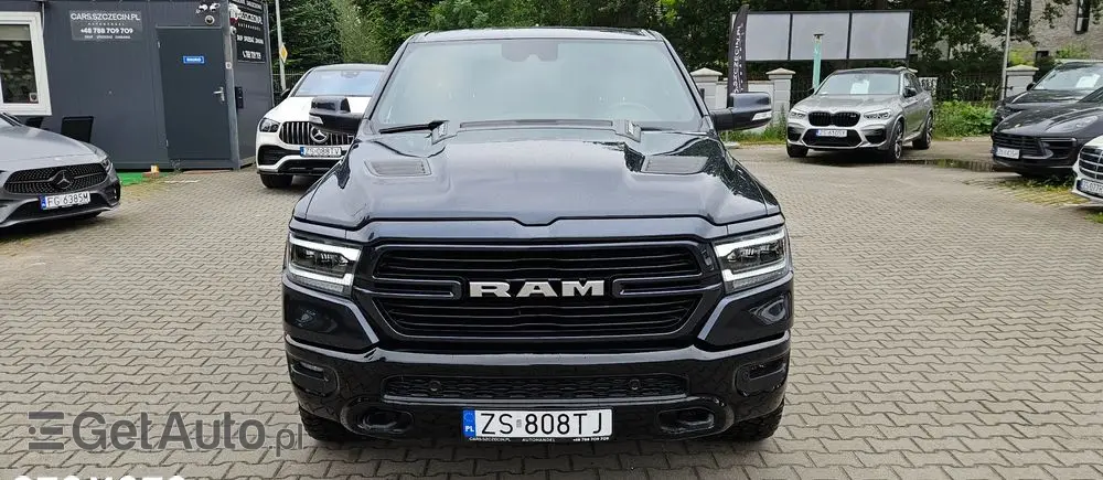 RAM 1500 Crew Cab Laramie