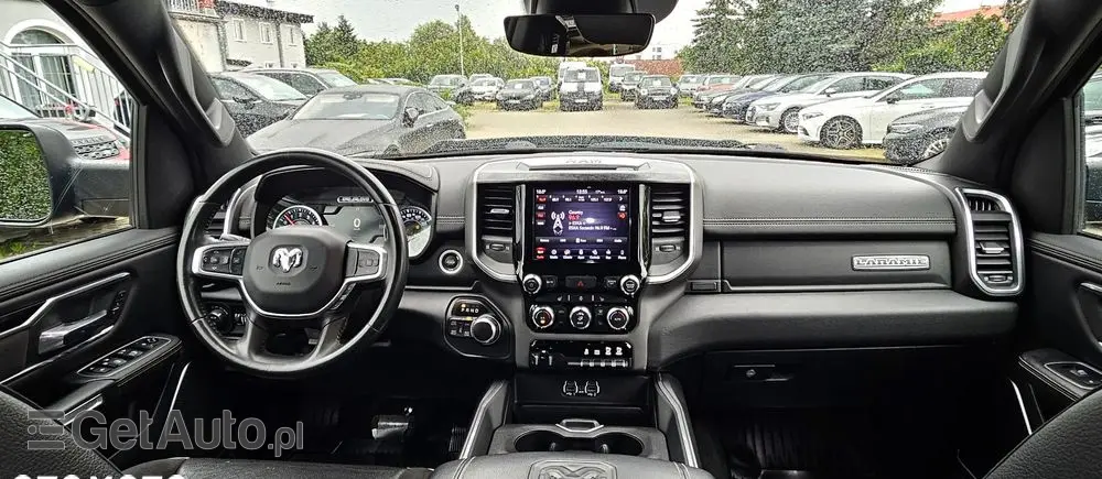 RAM 1500 Crew Cab Laramie