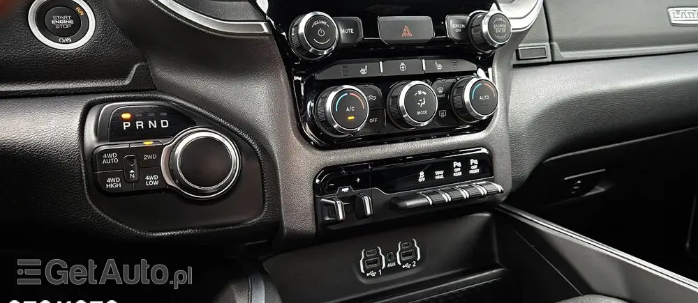 RAM 1500 Crew Cab Laramie