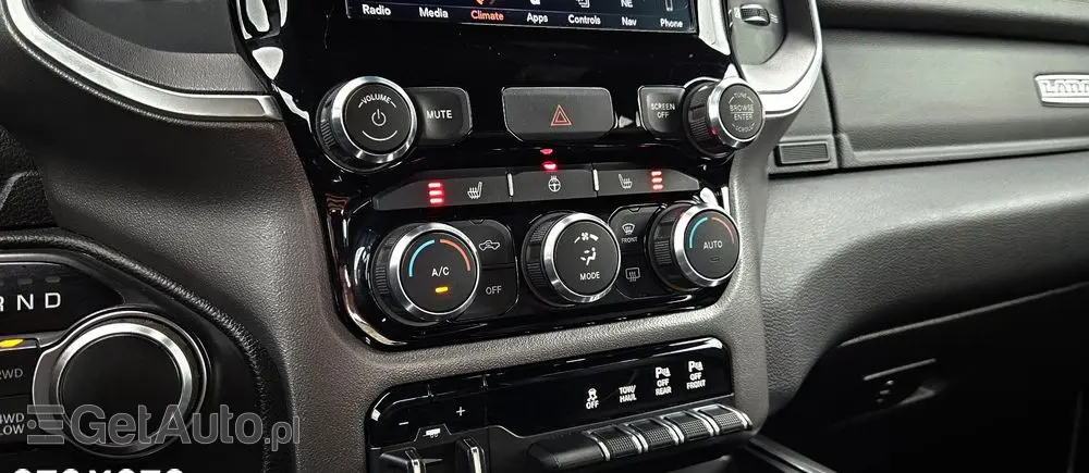 RAM 1500 Crew Cab Laramie