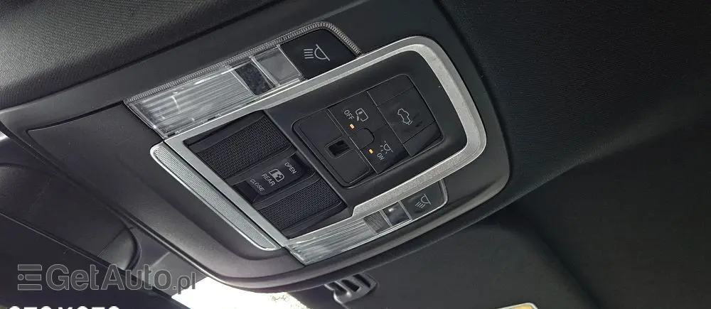 RAM 1500 Crew Cab Laramie