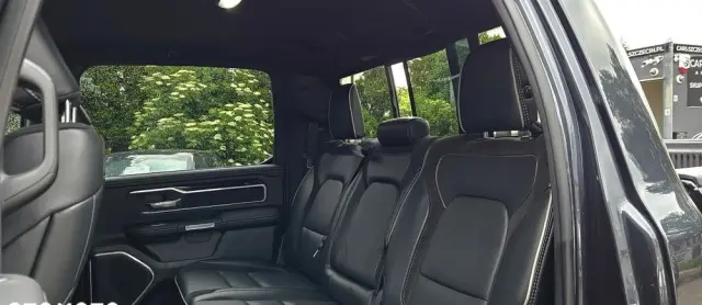 RAM 1500 Crew Cab Laramie