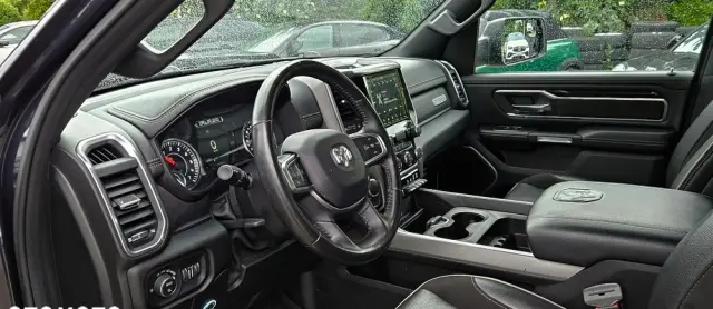 RAM 1500 Crew Cab Laramie