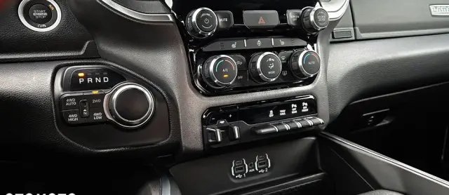 RAM 1500 Crew Cab Laramie