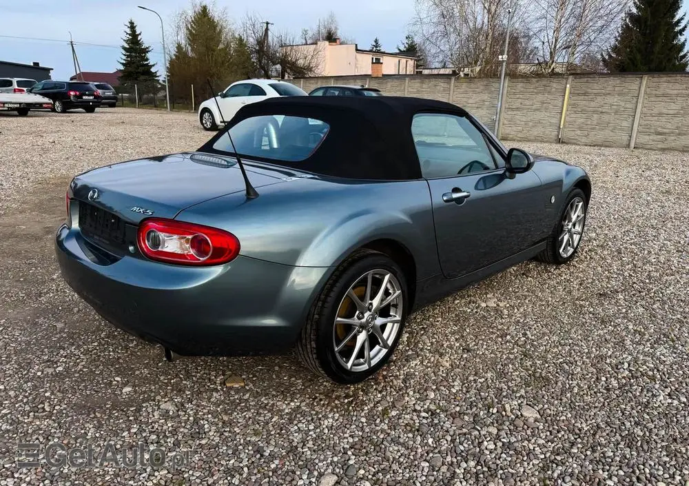 MAZDA MX-5 