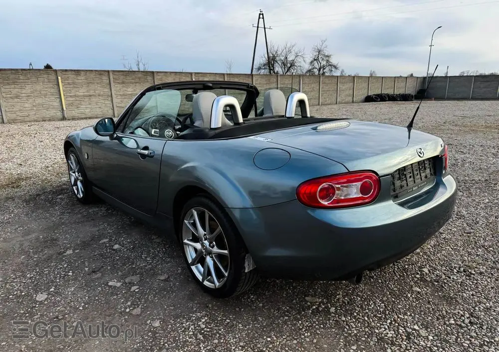 MAZDA MX-5 