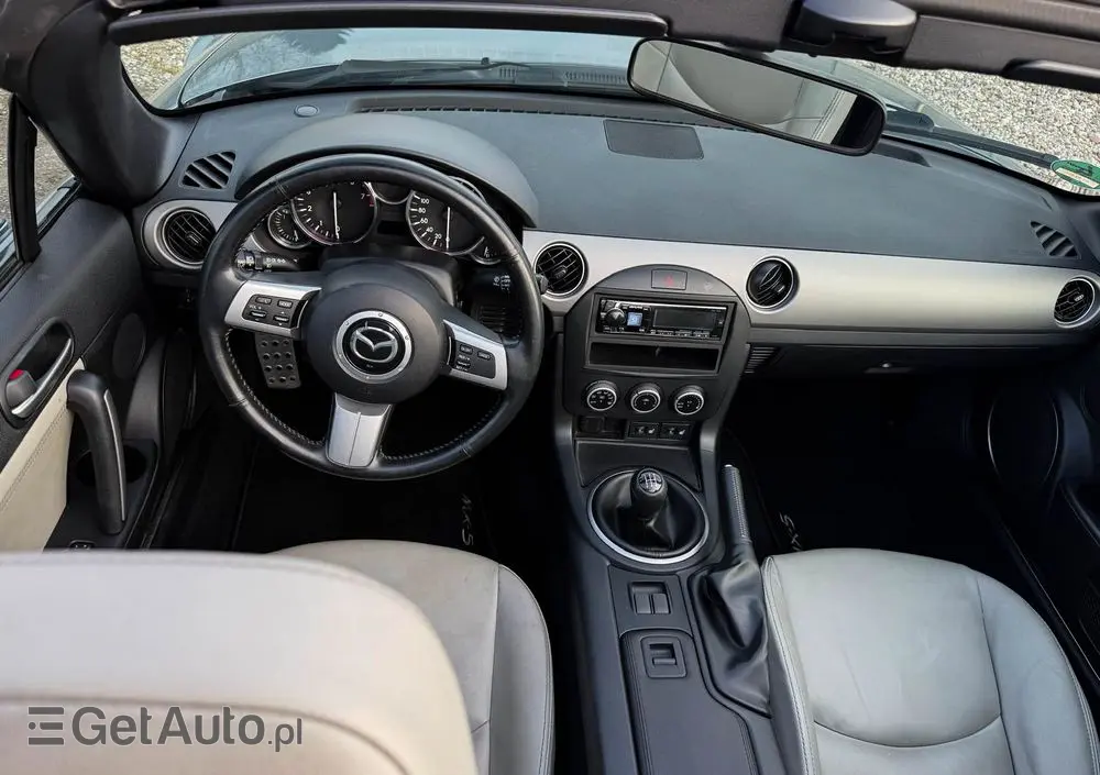 MAZDA MX-5 