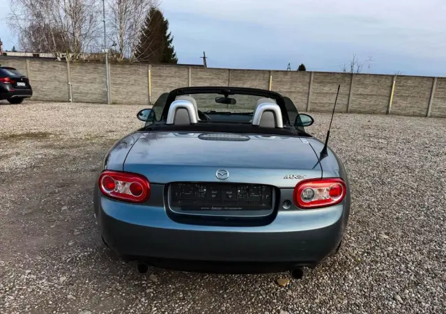 MAZDA MX-5 
