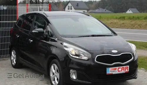 KIA Carens 