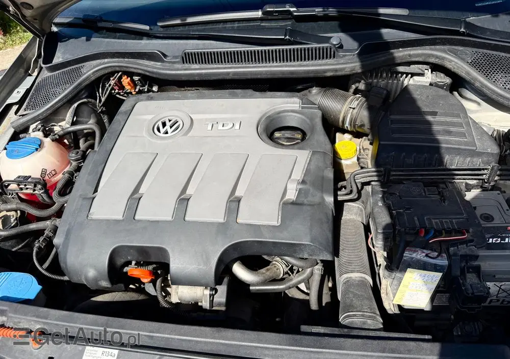 VOLKSWAGEN Polo Cross 