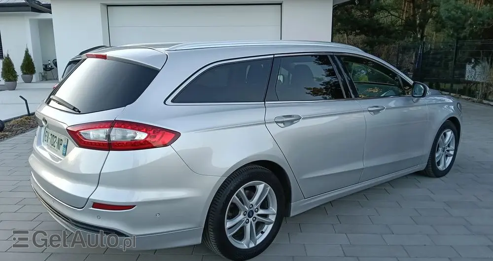 FORD Mondeo 2.0 TDCi STart-Stopp PowerShift-Aut Titanium