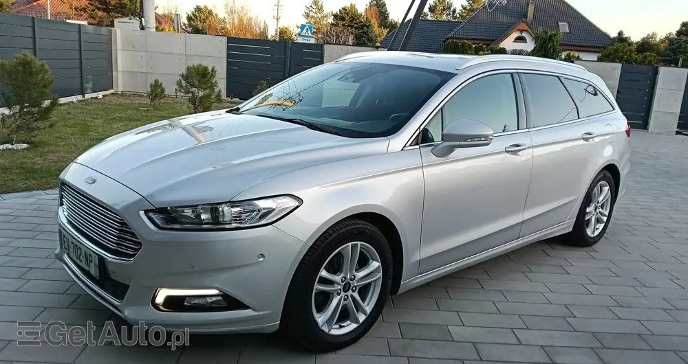 FORD Mondeo 2.0 TDCi STart-Stopp PowerShift-Aut Titanium