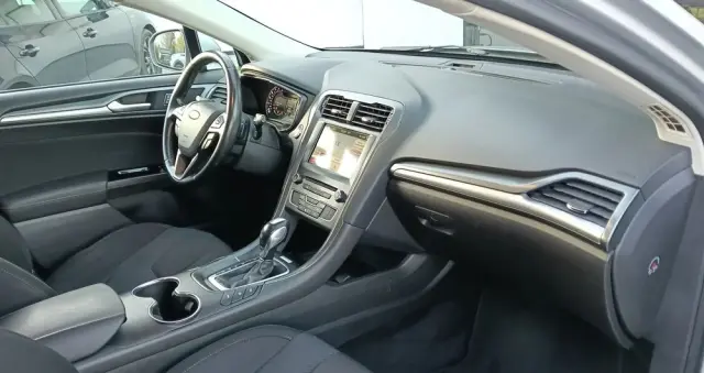 FORD Mondeo 2.0 TDCi STart-Stopp PowerShift-Aut Titanium