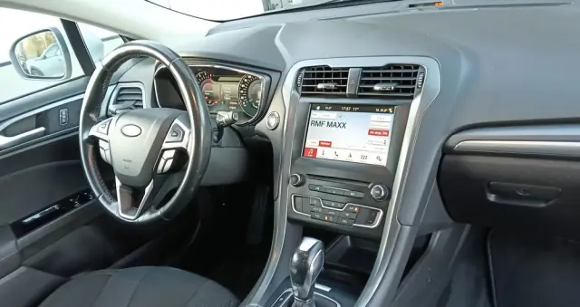 FORD Mondeo 2.0 TDCi STart-Stopp PowerShift-Aut Titanium