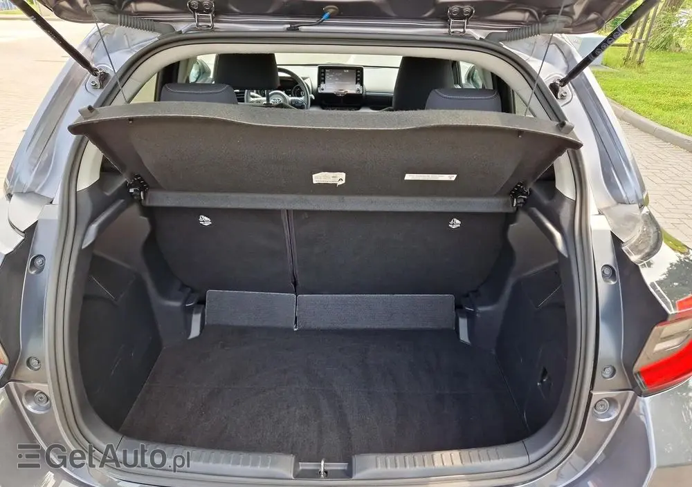 TOYOTA Yaris Hybrid 1.5 Comfort