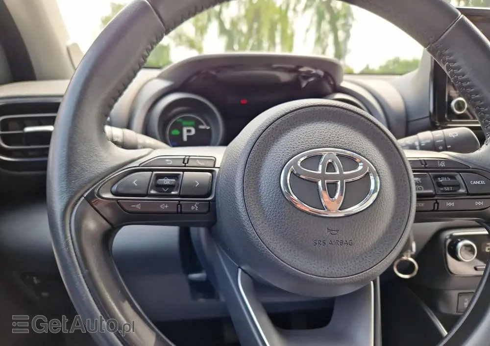 TOYOTA Yaris Hybrid 1.5 Comfort