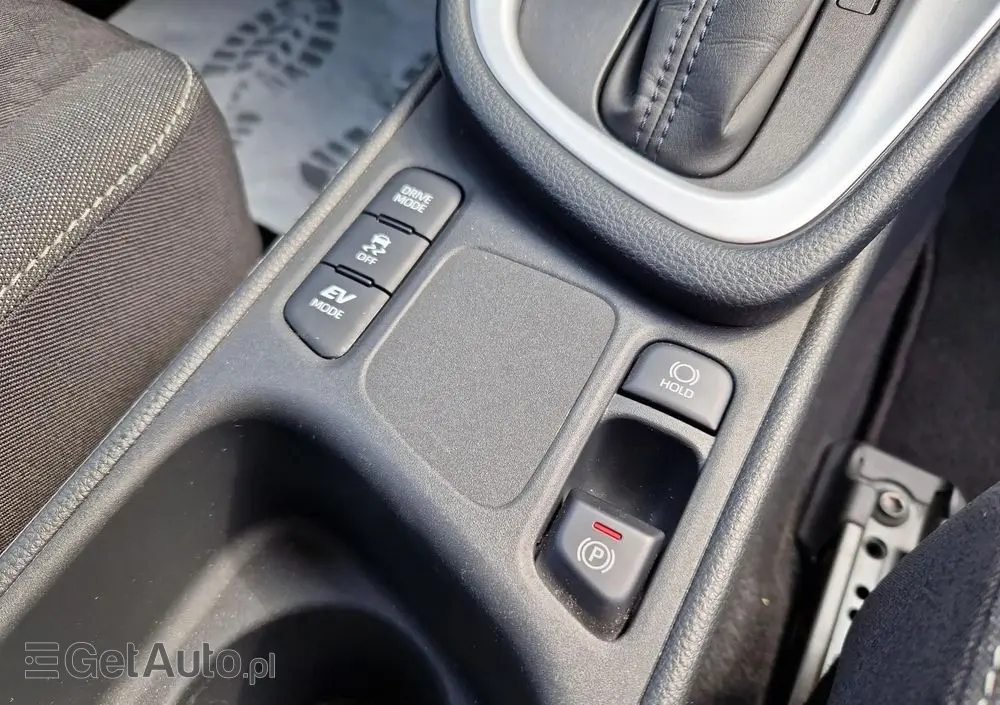 TOYOTA Yaris Hybrid 1.5 Comfort