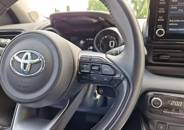 TOYOTA Yaris Hybrid 1.5 Comfort