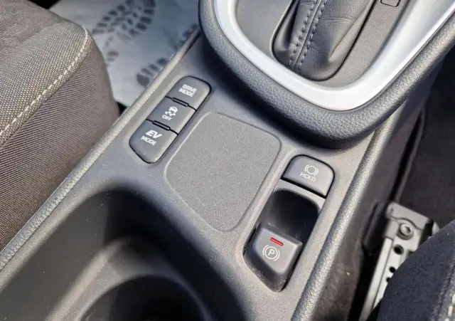 TOYOTA Yaris Hybrid 1.5 Comfort