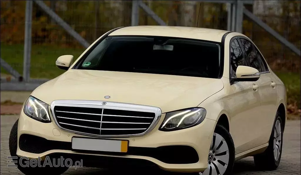 MERCEDES-BENZ Klasa E 