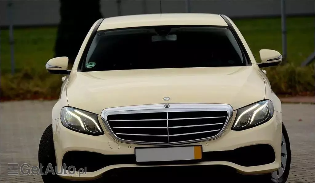 MERCEDES-BENZ Klasa E 