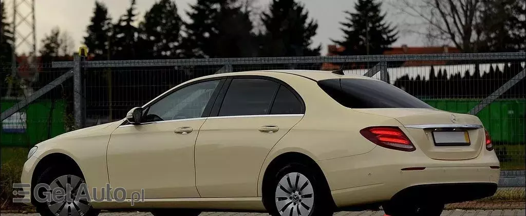 MERCEDES-BENZ Klasa E 