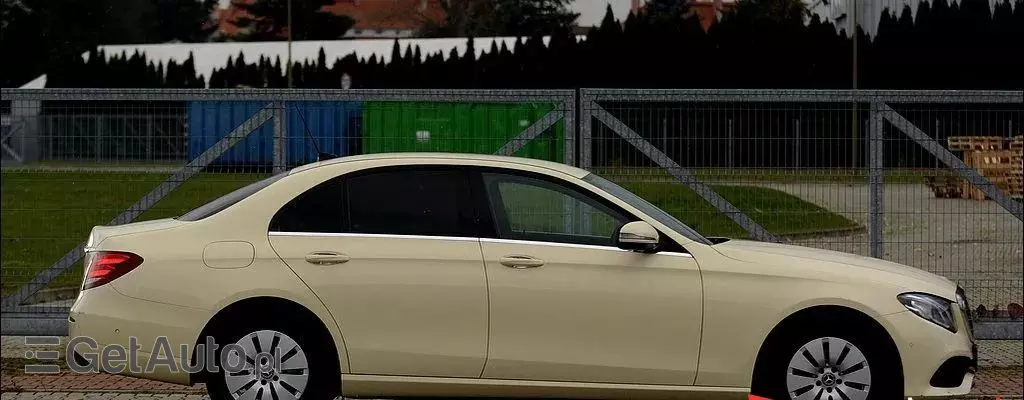 MERCEDES-BENZ Klasa E 