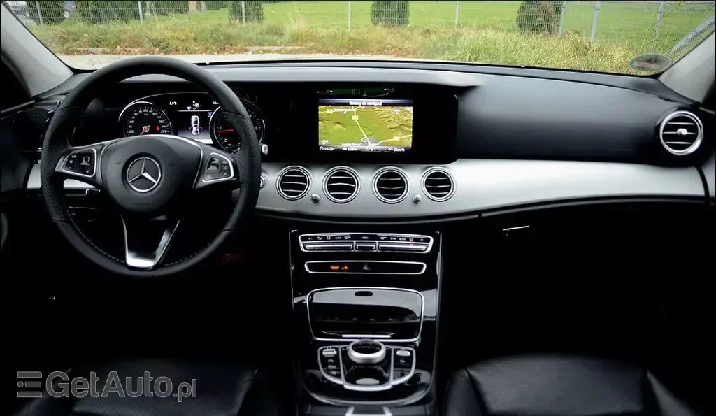 MERCEDES-BENZ Klasa E 