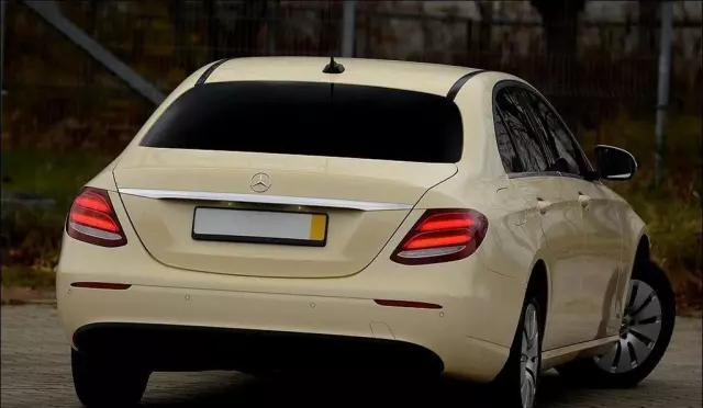 MERCEDES-BENZ Klasa E 