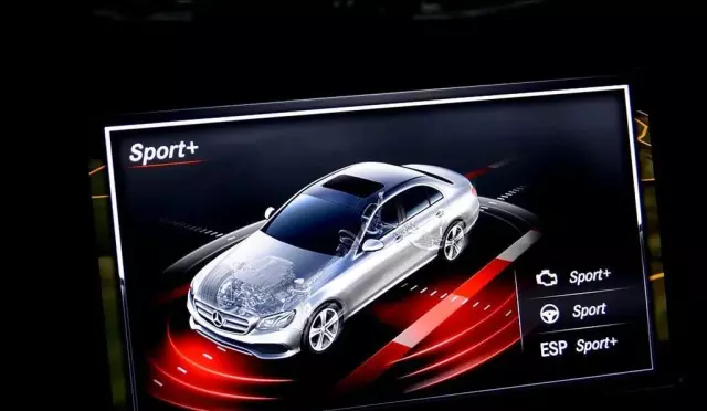 MERCEDES-BENZ Klasa E 