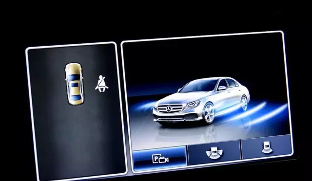 MERCEDES-BENZ Klasa E 