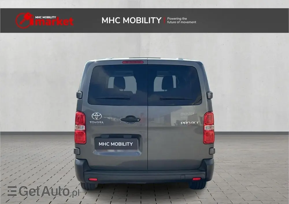 TOYOTA Proace Verso 2.0 D4-D Long Family