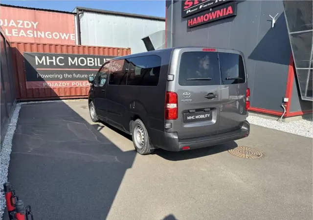 TOYOTA Proace Verso 2.0 D4-D Long Family