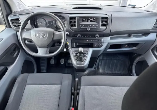 TOYOTA Proace Verso 2.0 D4-D Long Family