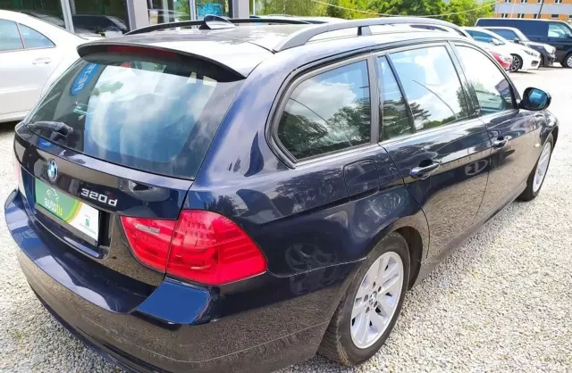 BMW Seria 3 320d (177 KM)