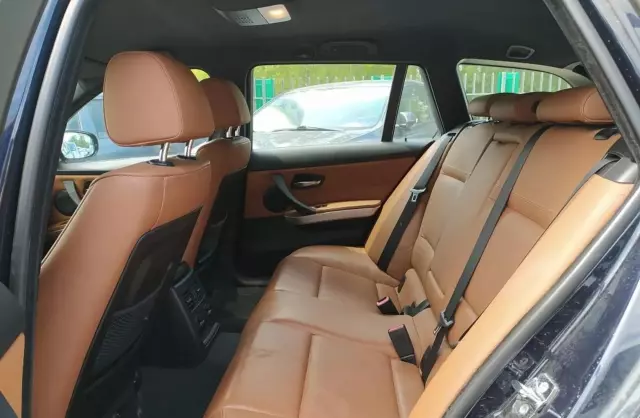 BMW Seria 3 320d (177 KM)