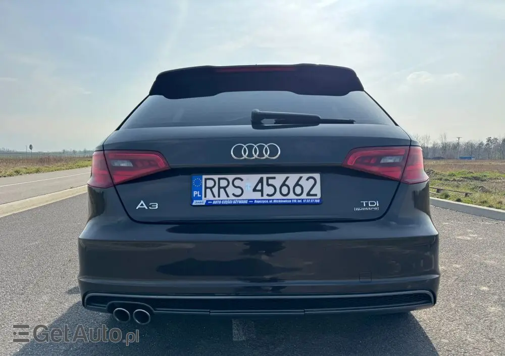 AUDI A3 Sportback 2.0 TDI (clean diesel) S line Sportpaket