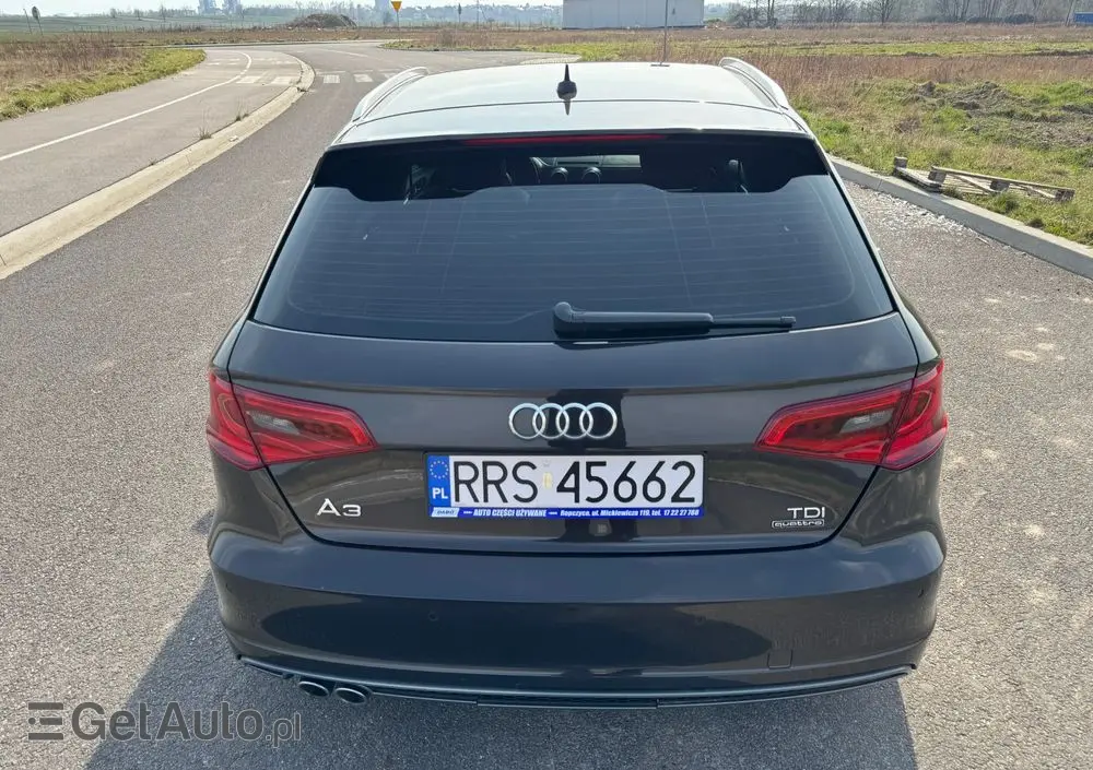 AUDI A3 Sportback 2.0 TDI (clean diesel) S line Sportpaket