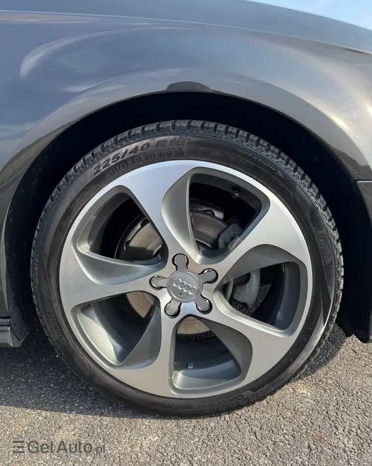 AUDI A3 Sportback 2.0 TDI (clean diesel) S line Sportpaket