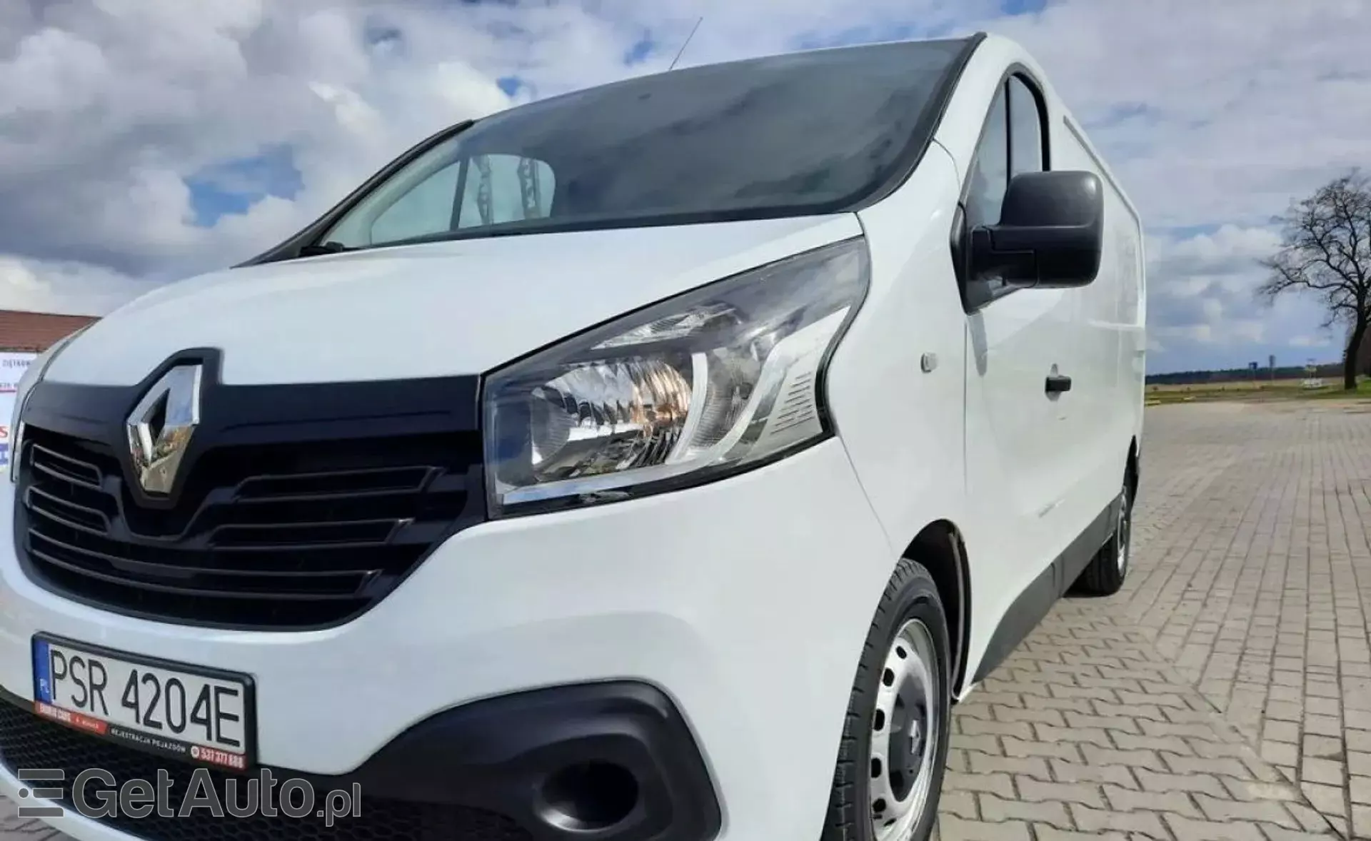 RENAULT Trafic 