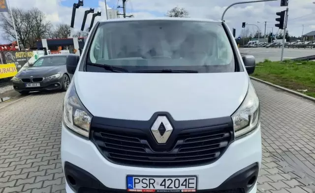 RENAULT Trafic 