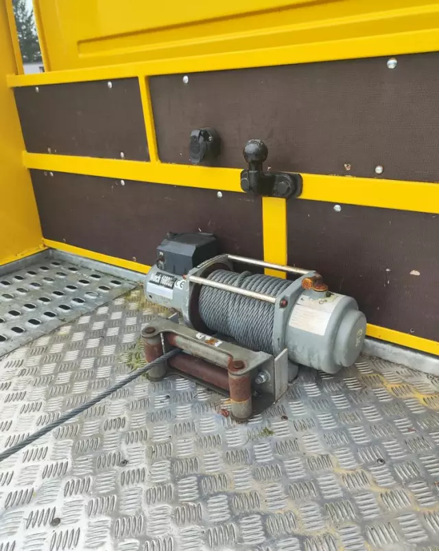 MERCEDES-BENZ Sprinter 416