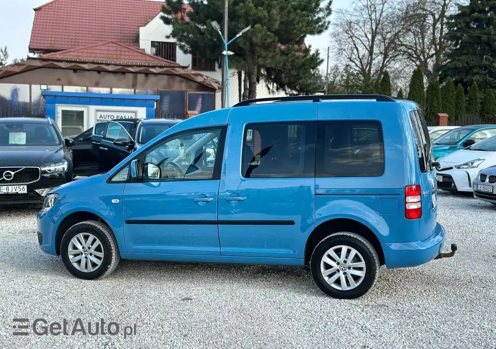 VOLKSWAGEN Caddy 4Motion