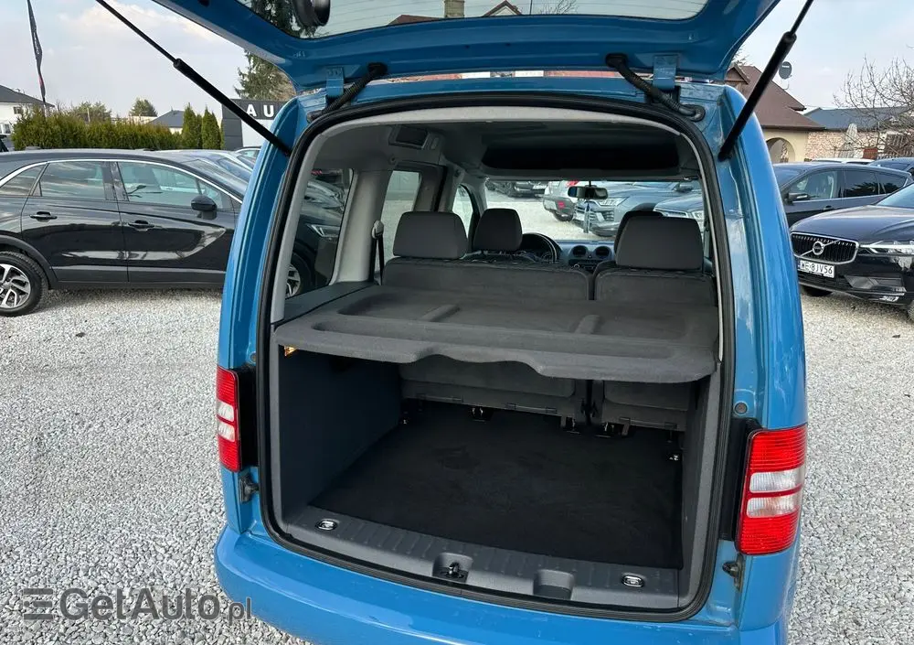 VOLKSWAGEN Caddy 4Motion