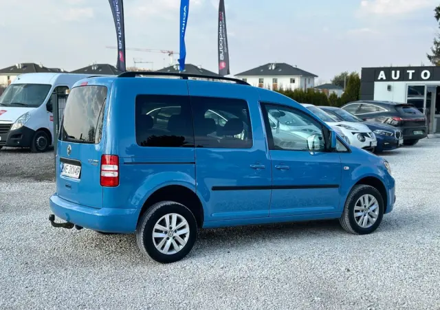 VOLKSWAGEN Caddy 4Motion